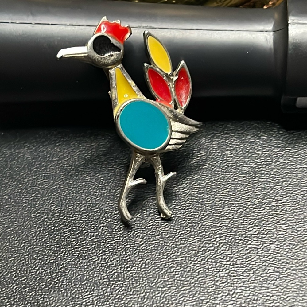 St. Labre Silver Tone roadrunning  Pin Brooch